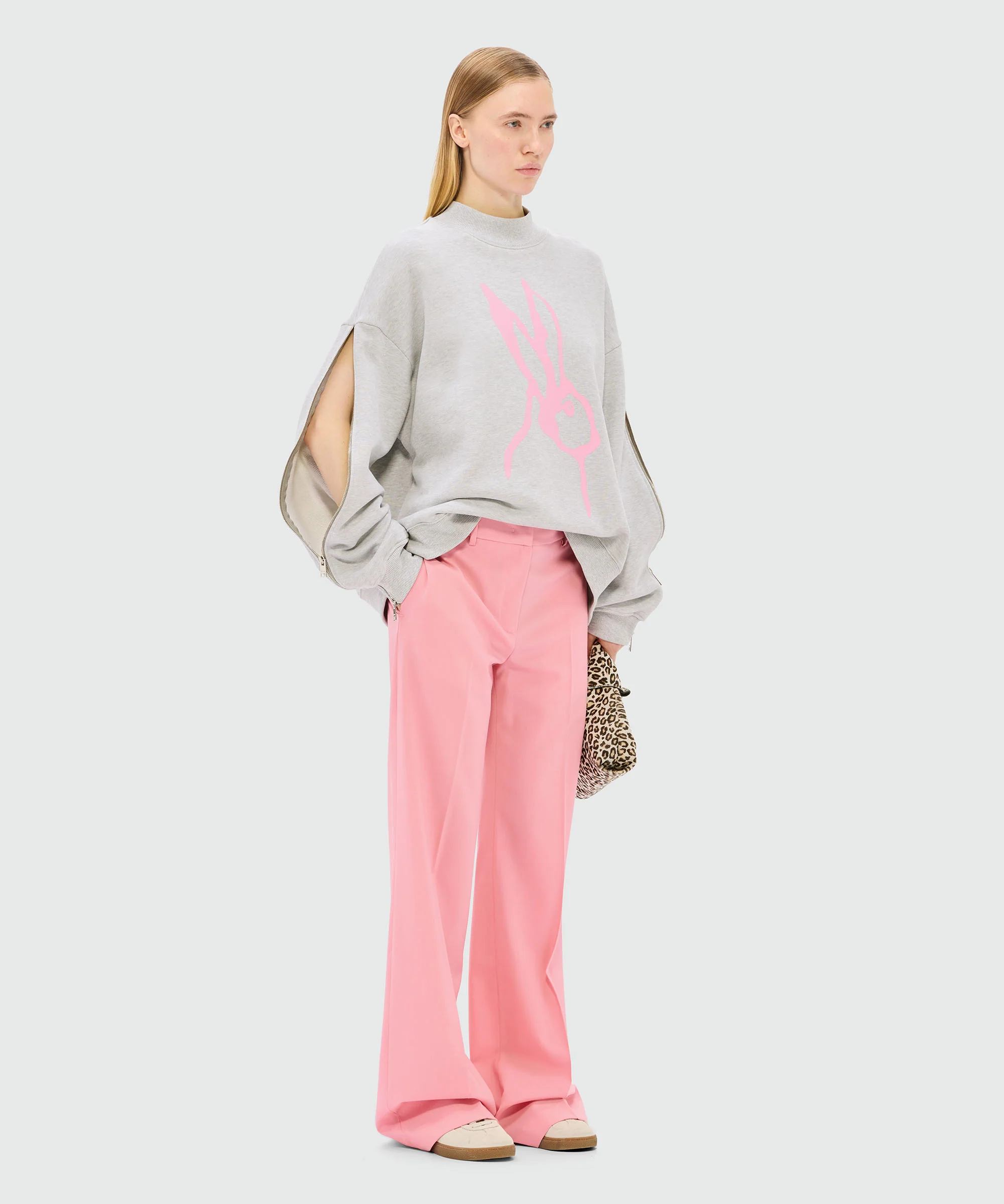 Pink flared trousers in cool wool - Image 4