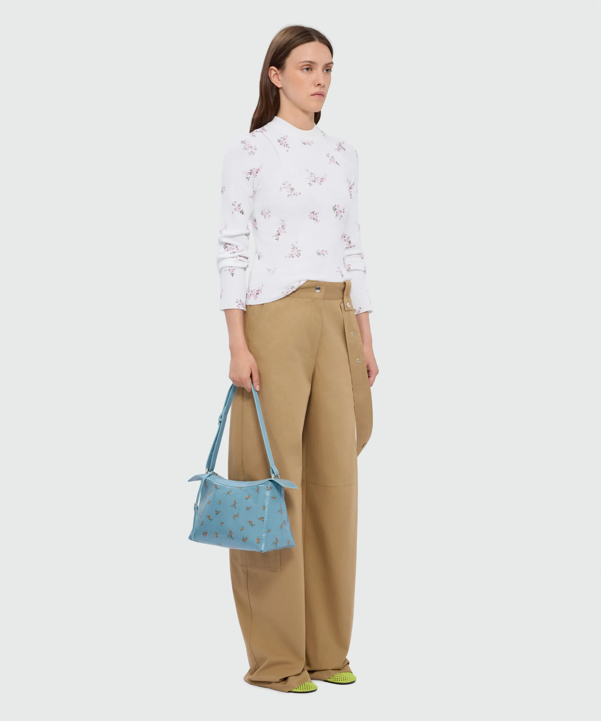 White ribbed techno-viscose top with "Cracked Flowers Bouquet" print - Image 4